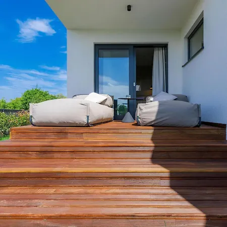 Дом отдыха House With Pool Casa Lavanda Бале